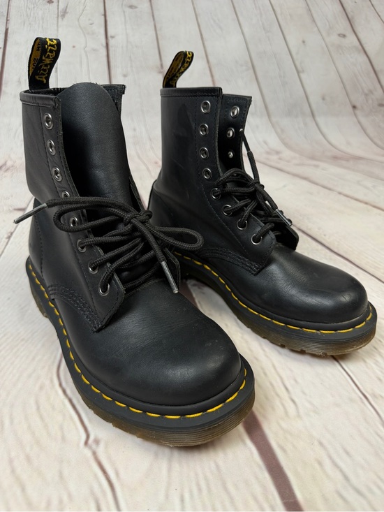 Dr. Martens Shoes - DR. MARTENS 11821 Air Wair black leather combat boots with yellow stitching sz 6
